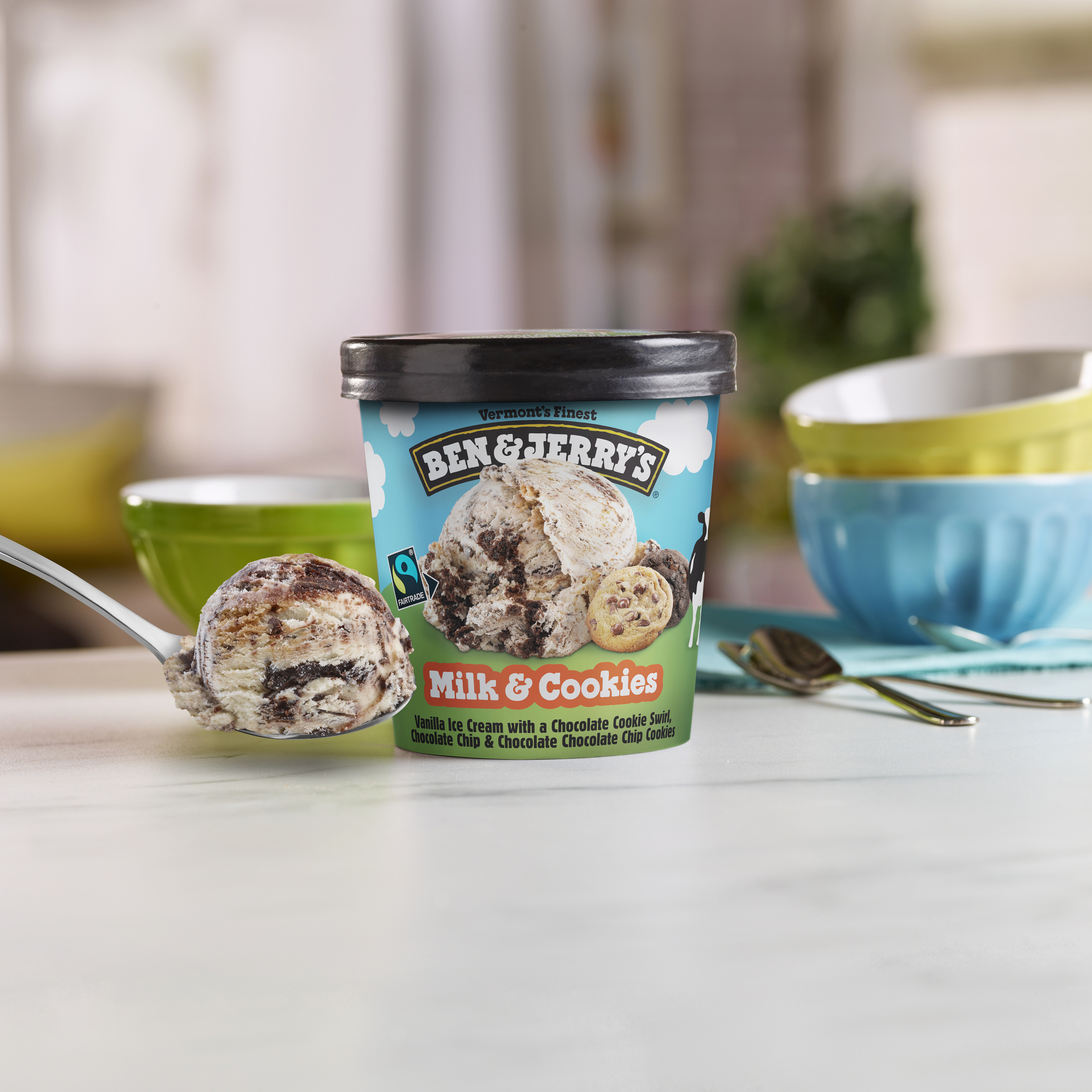 Milk & Cookies Ice Cream - Pint 2 / 5