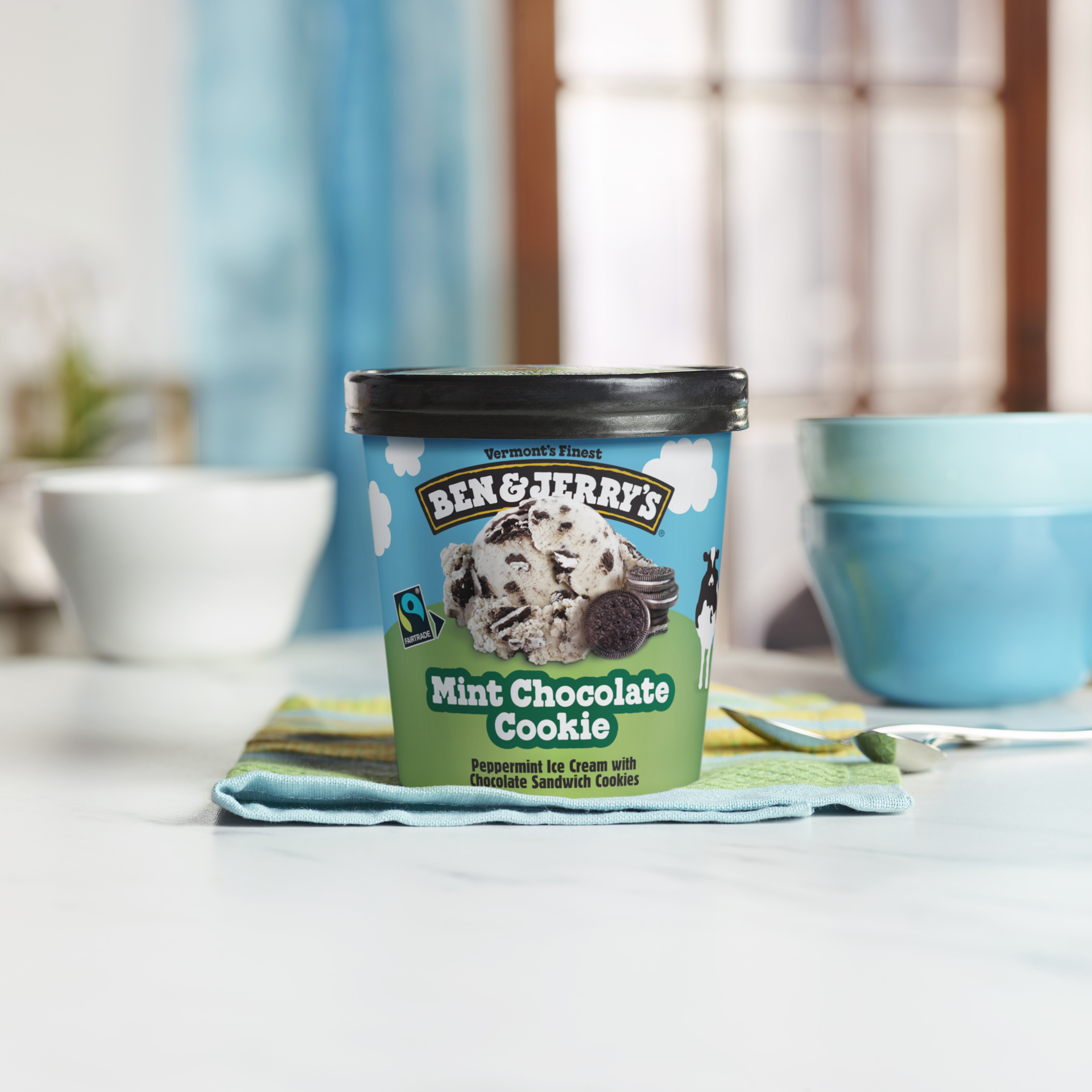 Mint Chocolate Cookie Ice Cream - Pint 5 / 5
