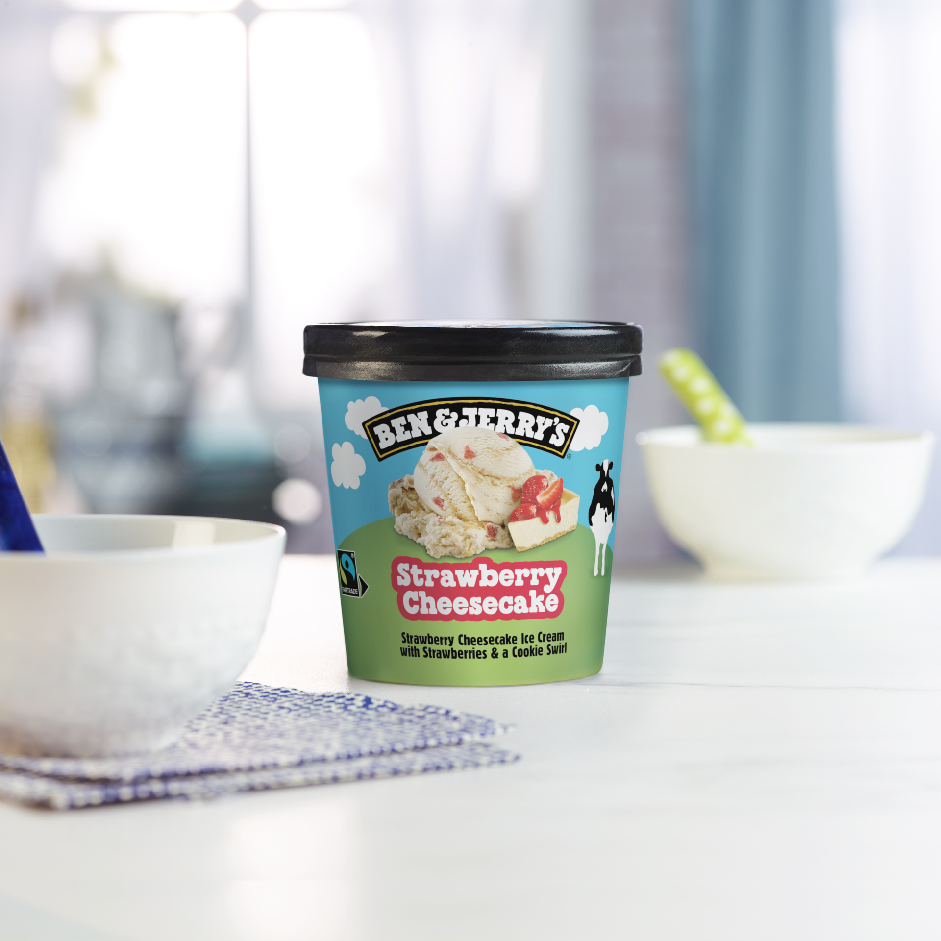 Strawberry Cheesecake Ice Cream - Pint 3 / 5
