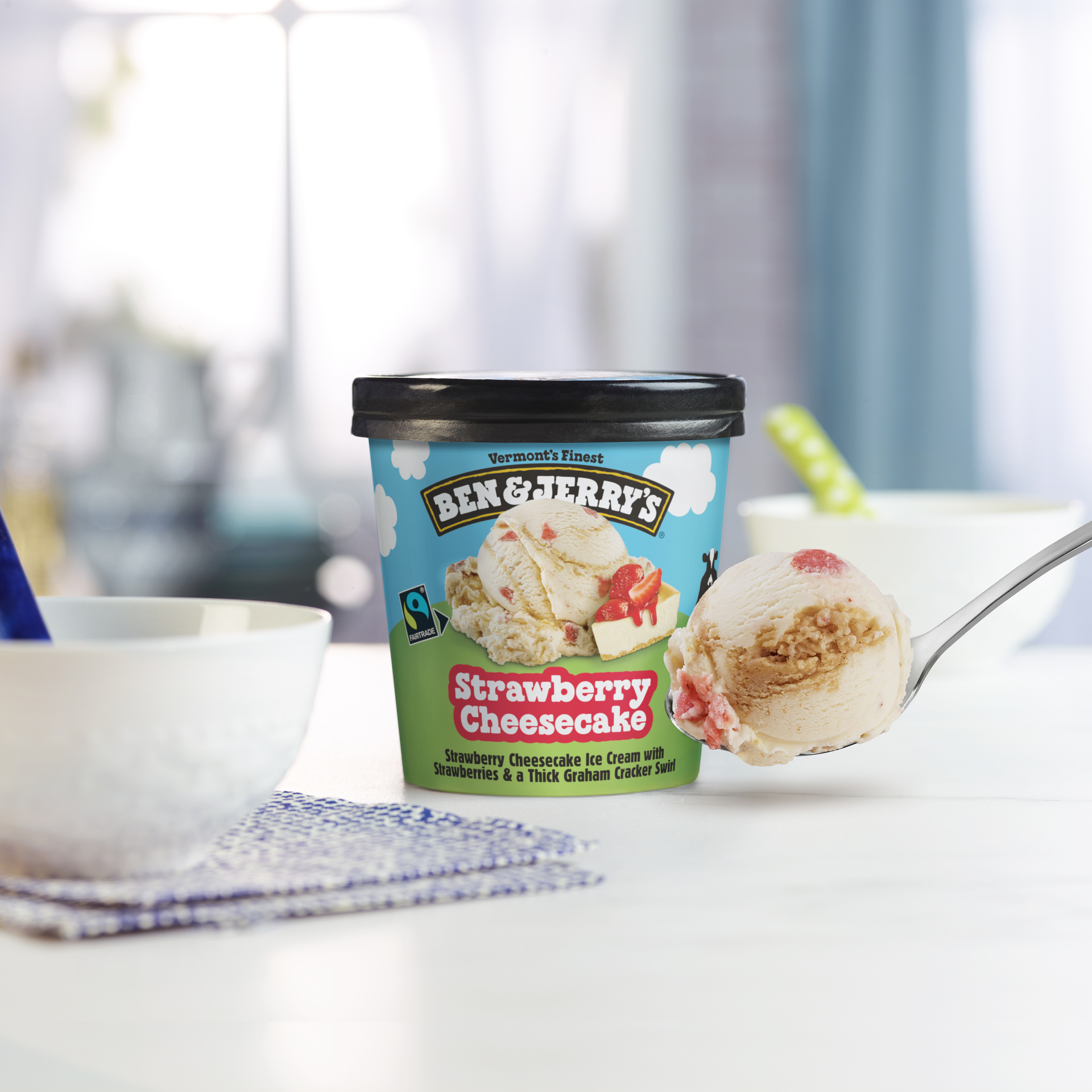 Strawberry Cheesecake Ice Cream - Pint 2 / 5
